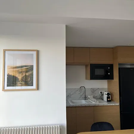 Bright With Panoramic Views Appartement Dijon