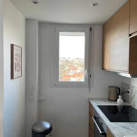 Bright With Panoramic Views Dijon